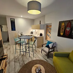 https://le-chalet-eurexpo-et-st-exupry.hotels-rhonealpes.com